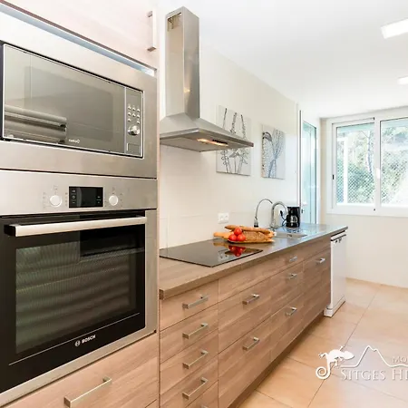 Senia, Close To Sitges With Private Pool Villa